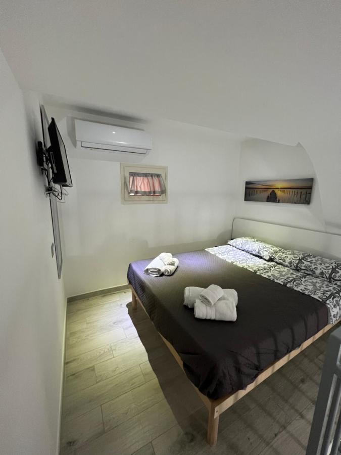La Casa Di Raffaele Napoli Centro Bed & Breakfast Dış mekan fotoğraf